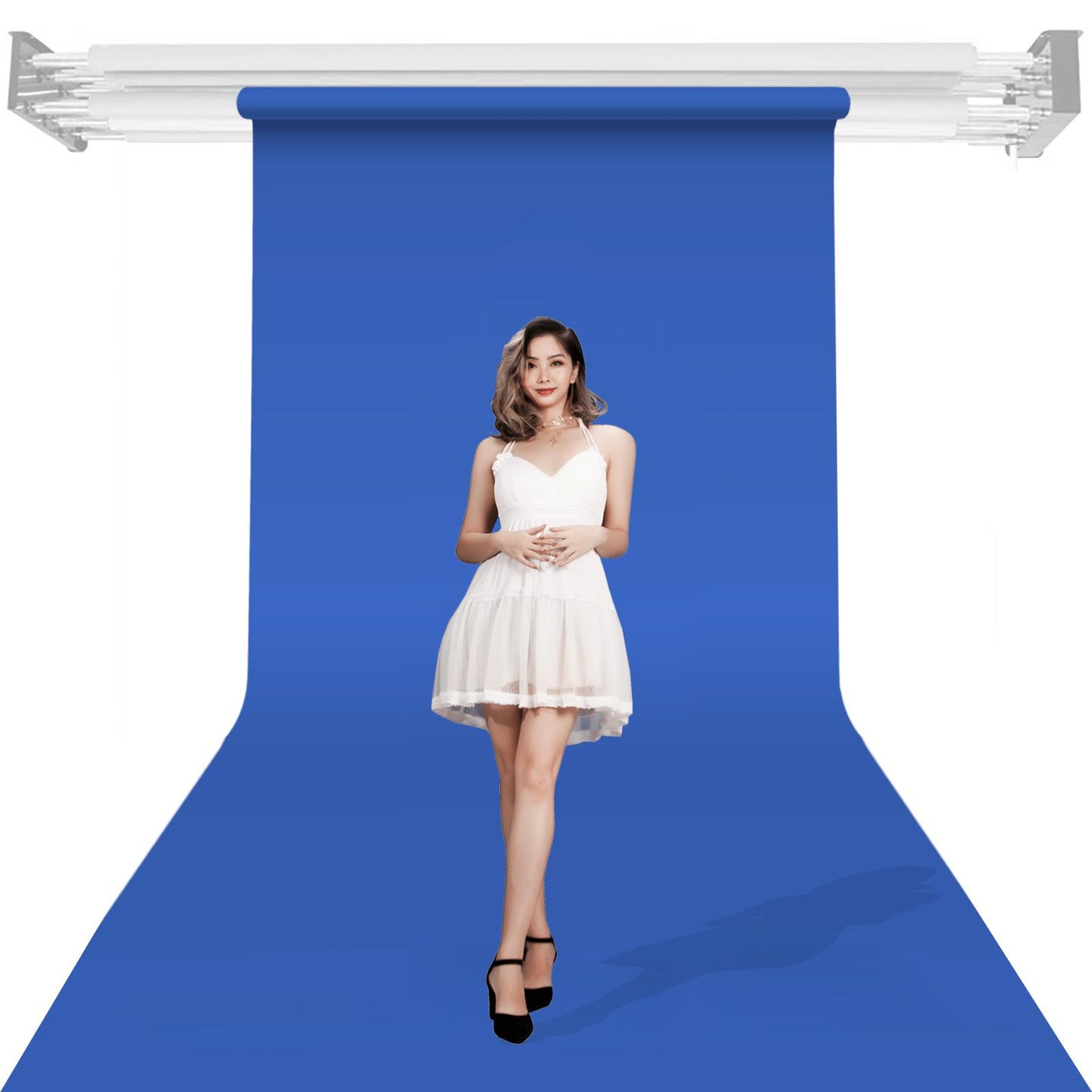 BOLLUMA Chromablue Paper Backdrop 1.35m x 10m and Stand Included